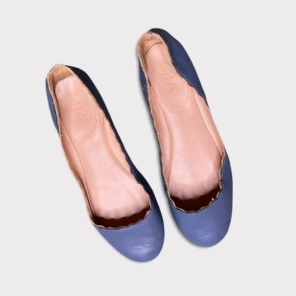 Mia | Blue Scalloped Flats - Picture 2 of 5